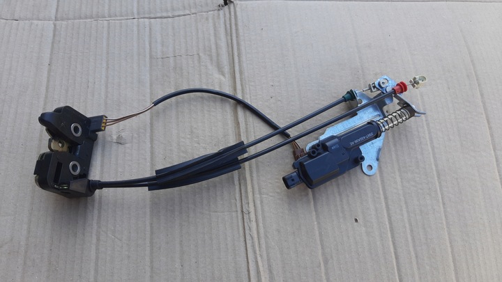 AMORTIGUADOR CERRADURA DE TAPA FIESTA MK5 02-08 2S6T432A98AE 