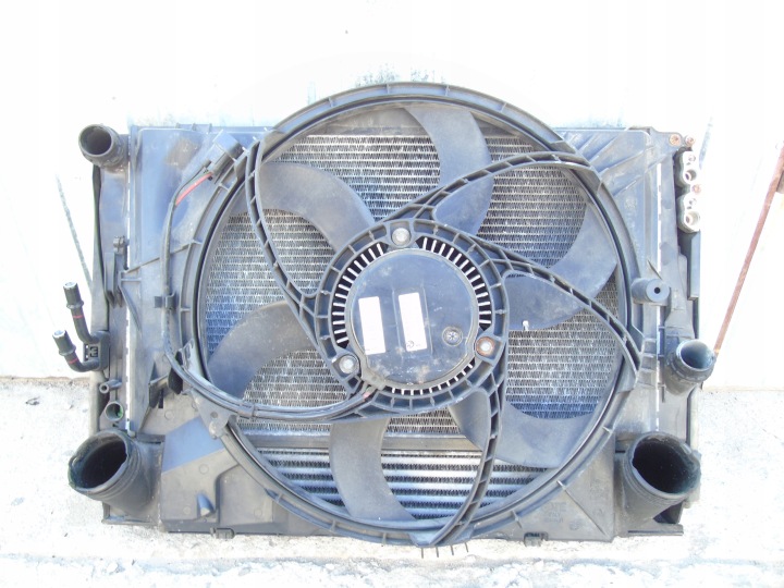 BMW E90 E91 2.0 D RADIATEUR ENSEMBLE VENTILATEUR