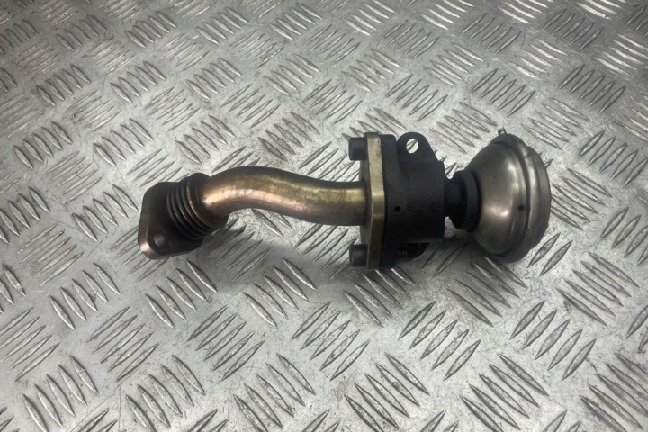 VANNE EGR VOLVO V70 II (SW) 074131503 2.5L DIESEL 103KW 2004
