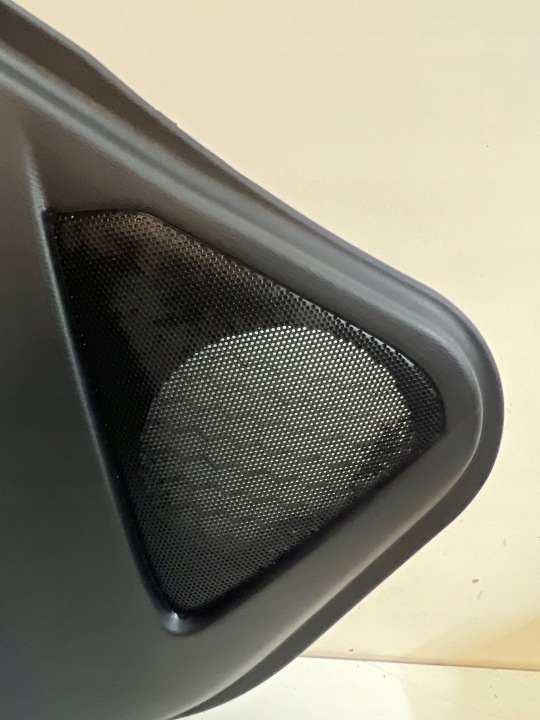 MAZDA 2 DJ 2014- COLLECTEUR GARNITURE BRODERIE PORTES GAUCHE AVANT