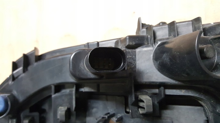 VOLKSWAGEN T-ROC 2GA941055F PHARES ANTIBROUILLARD GAUCHE