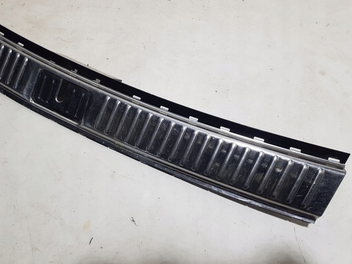 PROTECTION MOULURE COURROIE SEUIL COUVERCLES DE COFFRE PORSCHE CAYENNE II 7P