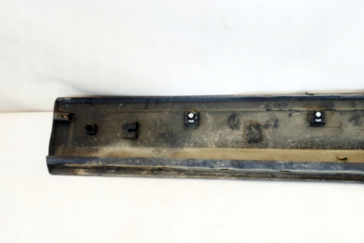 VOLKSWAGEN T-ROC MOULURE PORTES DROIT AVANT 2GA854940 J-5598