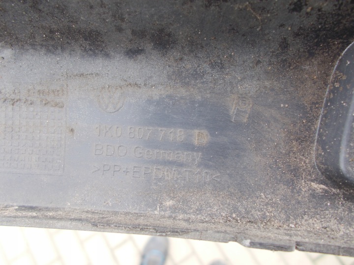 BOUCHON LAVE-GLACE PHARES MOULURE XÉNON VW GOLF V 5 1K6955110A