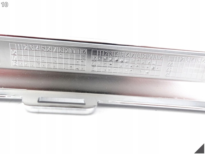 AUDI A8 4N0 D5 17-21 PARE-CHOCS MOULURE DÉCORATIVE CHROME GAUCHE ARRIÈRE 4N0853555