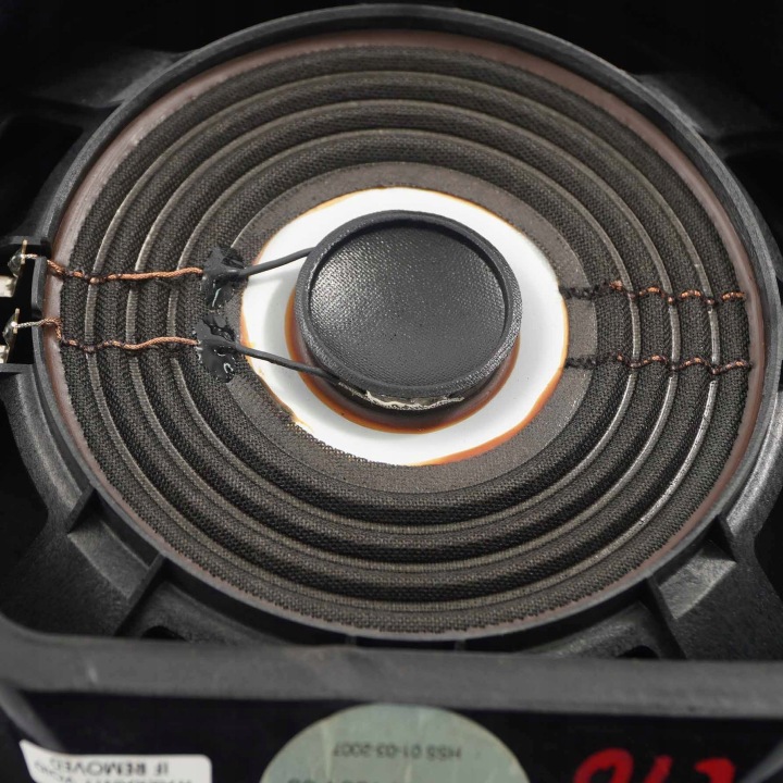 BMW X5 E70 HAUT-PARLEUR HIFI SUBWOOFER AVANT