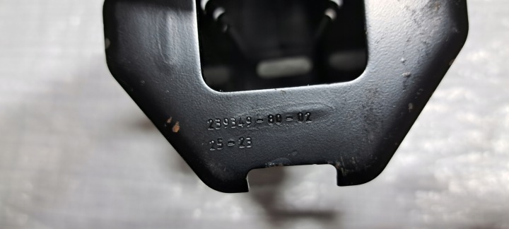 TOYOTA YARIS IV ZONES DE DÉFORMATION AVANT GAUCHE 239349-80-02