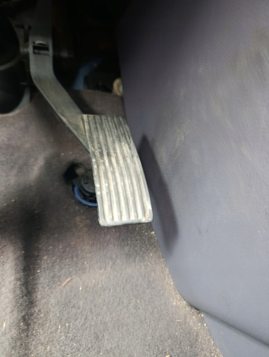 PÉDALE GAZ MERCEDES A CLASSE W168 2001