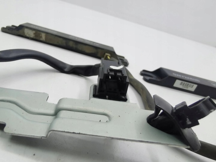 HYUNDAI IX35 AMPLIFICATEUR D'ANTENNE 2013 954612J000