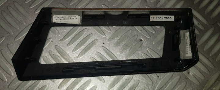 BMW 5 E60 E61 BAGUETTES DÉCORATIF DÉCORS BOIS TABLEAU DE BORD TUNNELS KLON EUROPE BON ÉTAT