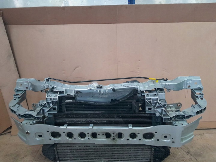 FORD FOCUS MK3 LIFT 2.0 TDCI AUTOMATE RADIATEURS RENFORCEMENT POUTRE VENTILATEUR
