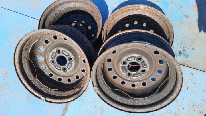 JANTE ACIER DAIHATSU OE 4.5″ X 13″ 4X100