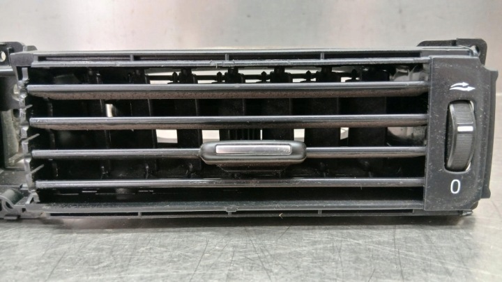 GRILLES CONDUIT D'AIR CENTRALNE OE 30643315 VOLVO S80 II V70 III XC70 II 08-16R