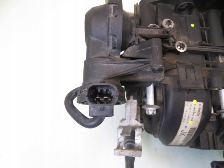 COLLECTEUR ADMISSION OPEL TIGRA TWINTOP 1.4 AVEC 14 XEP 0280600053 55354364