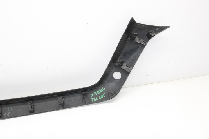 MOULURE REVÊTEMENT PARE-CHOCS AVANT NISSAN X-TRAIL III T32 LIFT 2017-2021