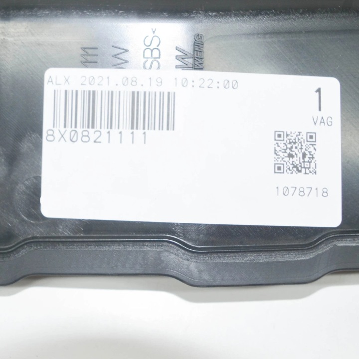 AUDI A1 8X AVANT GAUCHE AILE PLASTIQUE 8X0821111 2014