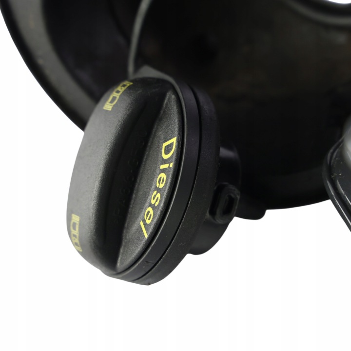 VW VOLKSWAGEN GOLF MK5 CLAPET GOULOTTE DE REMPLISSAGE CARBURANTS NOIRE NOIR MAGIC PEARL C9Z