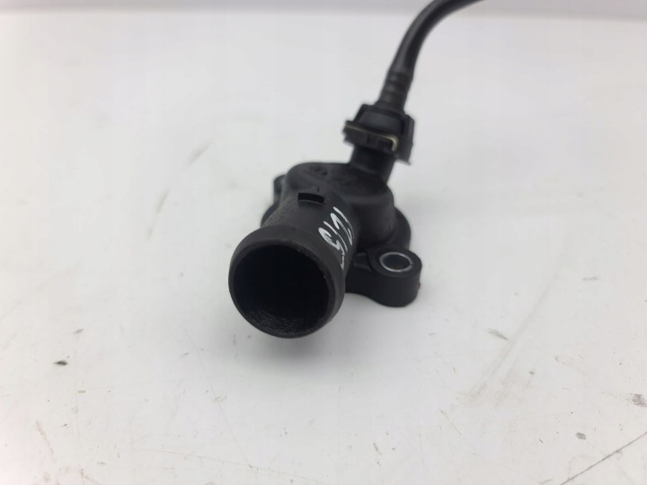 AUDI A4 S4 B9 2017 SÉPARATEUR 04L121131A