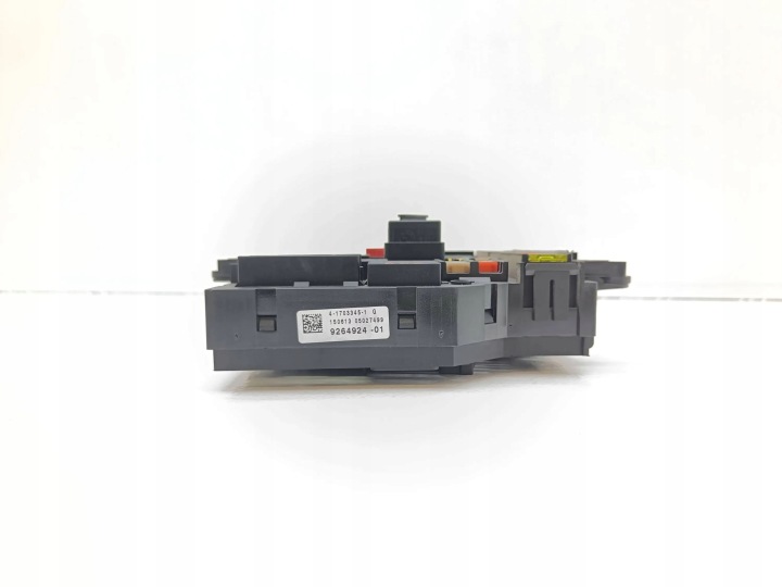 BMW 7 F01 F02 F03 F04 2014 CHÂSSIS MODULE FUSIBLES