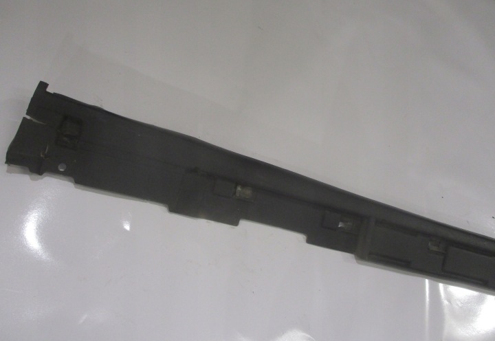 MOULURE REVÊTEMENT SEUIL LATÉRALE GAUCHE NOIRE MAZDA 3 III BM BHS2-B0491