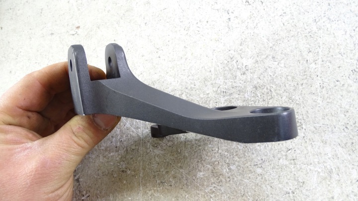 P373 YAMAHA MT-09 MT09 21' SET FIXATION PODNOZKA ARRIÈRE