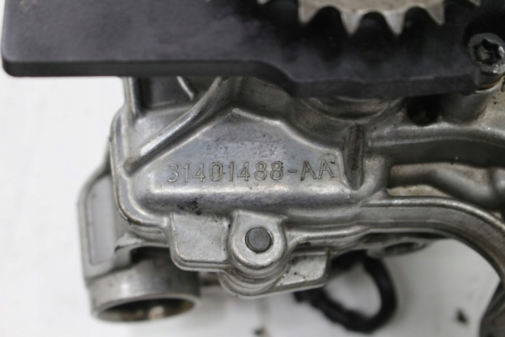 POMPE HUILES HUILEUX 31401488 VOLVO S60 II 2.0 D4