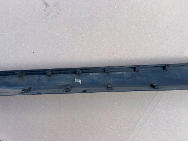 KIA SPORTAGE 4 IV MOULURE REVÊTEMENT SEUIL DROITE DROIT SEUIL 87754-F1000
