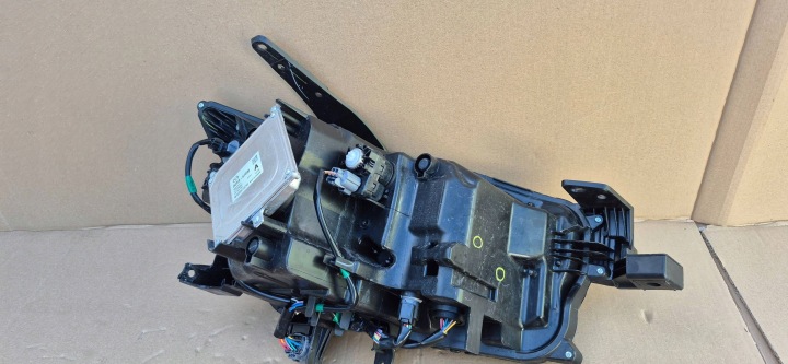 PHARE GAUCHE AVANT AVANT COMPLET LED MAZDA CX-30 DGJ151040