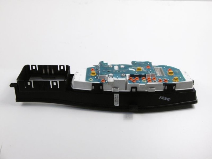OPEL OMEGA B 99-03 COMPTEUR TABLEAU DE BORD LIFT RESTYLAGE 2.5TD 90565738PS