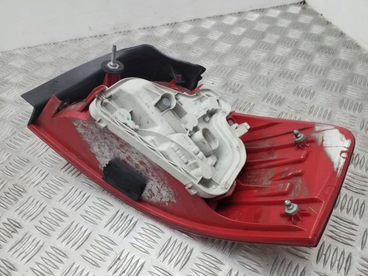 AUDI A3 S3 8P 2006 PHARE GAUCHE ARRIÈRE ARRIÈRE 8P0945257 EUROPE
