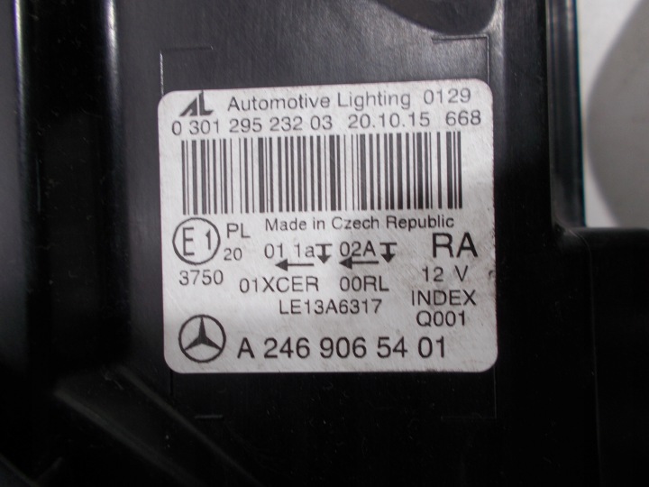 MERCEDES B CLASSE 246 LIFT 14-18 PHARE DROITE AVANT EUROPE ORIGINE