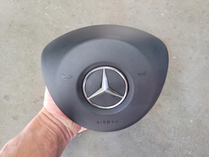 COUSSIN CONDUCTEUR AIRBAG MERCEDES E W213 S213