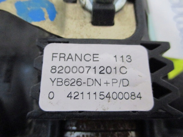 RENAULT LAGUNA II COUSSIN CONDUCTEUR 8200071201C