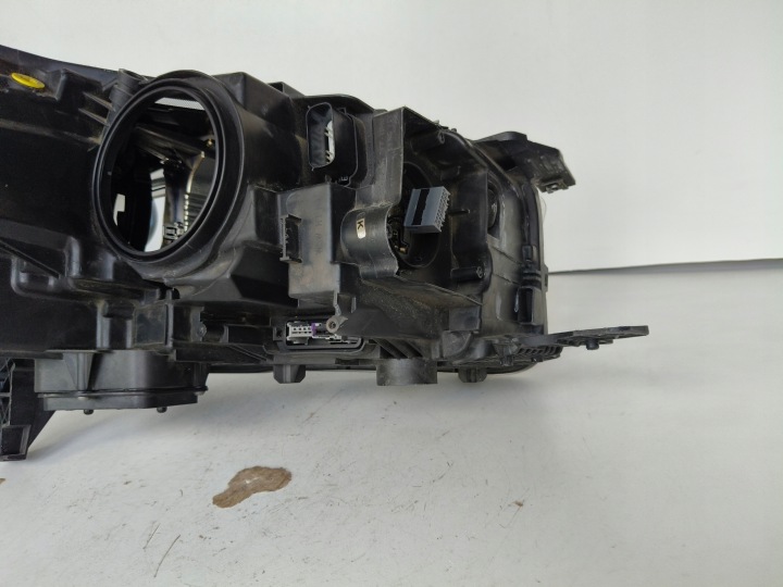 PHARE GAUCHE PROJECTEUR FORD KUGA MK2 16- LIFT ST SOMBRE XÉNON LED ROTATIF