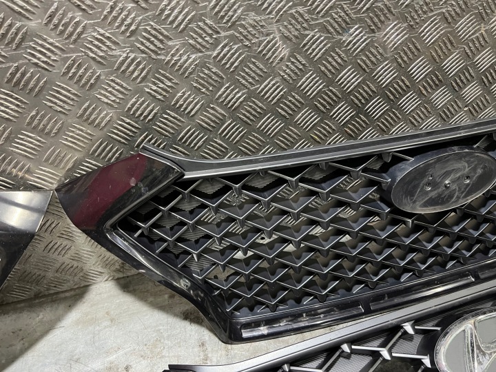 HYUNDAI TUCSON LIFT II 2 3 III 18-20 CALANDRE PARE-CHOCS AVANT GRILLE N-LINE PDC