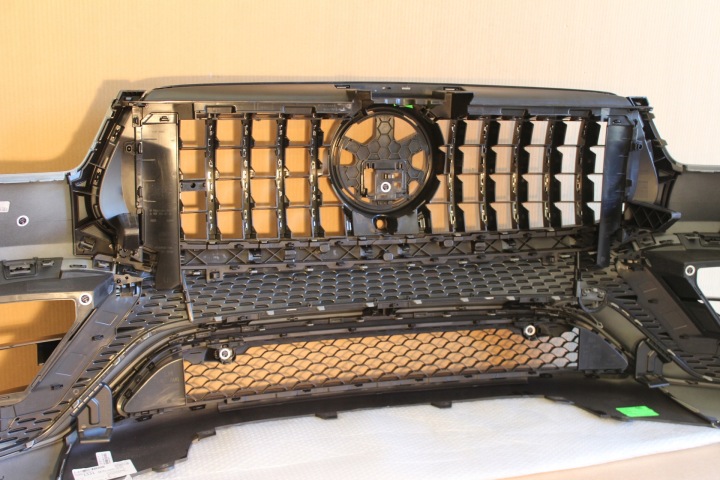 PARE-CHOCS AVANT SOUS RADAR PAQUET NIGHT MERCEDES GLE 167 LIFT 63 AMG