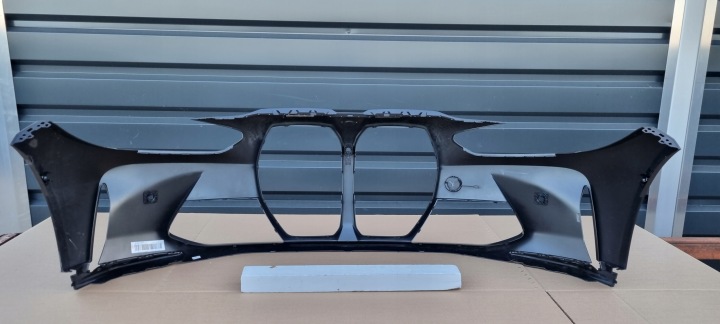BMW M4 E82 PARE-CHOCS AVANT ORIGINAL E126