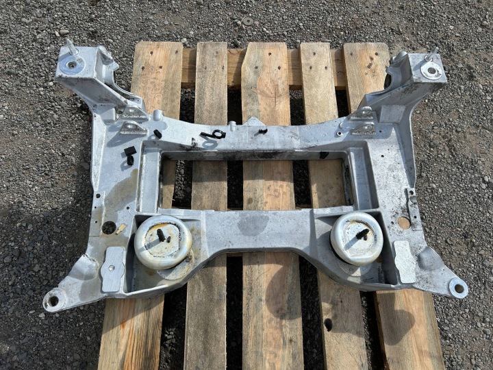 CHÂSSIS AVANT CHÂSSIS POUTRE AVANT AVANT CHEVROLET CORVETTE C6 2005-