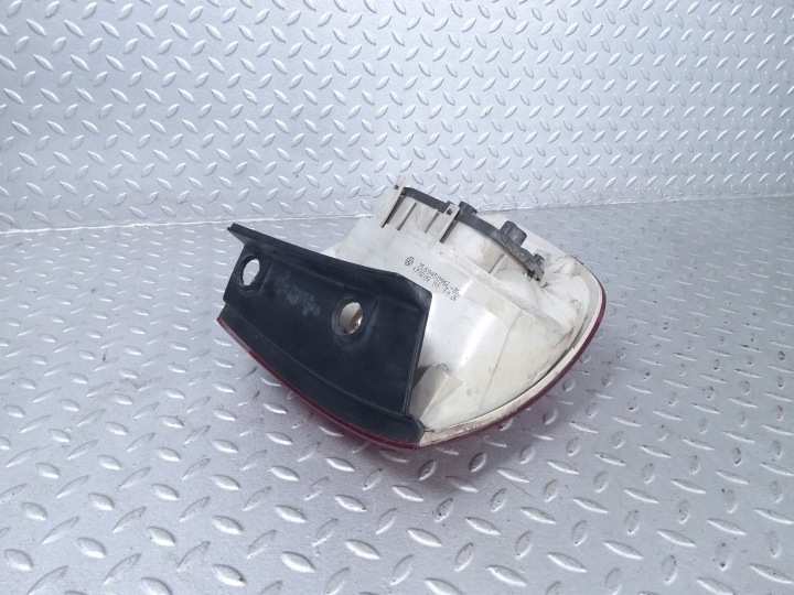 PHARE ARRIÈRE ARRIÈRE CÔTÉ DROITE VOLKSWAGEN TOUAREG I 7L6945096L