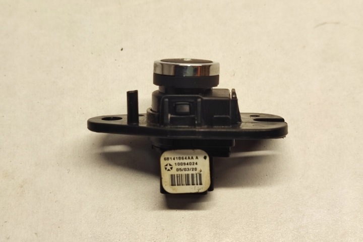 BOUTON OUVERTURE COUVERCLES DE COFFRE COUVERCLES DE COFFRE DODGE CHARGER 68141864AA 6.4L GASOLINE