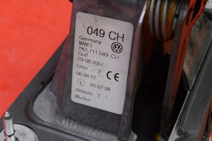MÉCANISME DE CHANGEMENT DE VITESSES CRIC VITESSE 5 VITESSE 1K0711049CH VW GOLF VI 1.6 TDI 105 KM 08-15