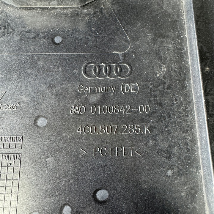 AUDI RS6 C7 4G0 CHÂSSIS SOUS PLAQUE D'IMMATRICULATION AVANT PARE-CHOCS