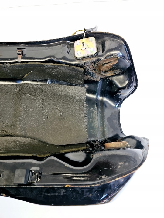 KAWASAKI GPZ 1100 RÉSERVOIR CARBURANTS RÉSERVOIR CARBURANTS