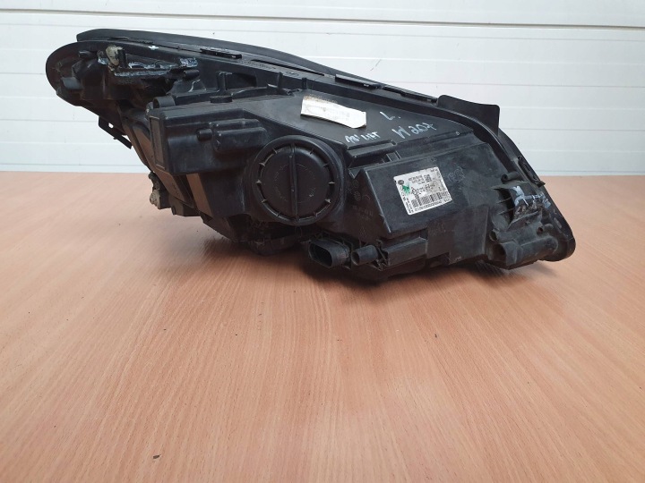 PHARE GAUCHE AVANT A2078209361 MERCEDES-BENZ E C207 W207 14R LIFT ANGOL