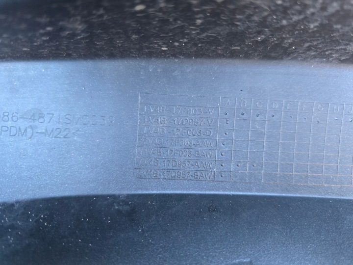 FORD KUGA MK3 19- VIGNALE PARE-CHOCS AVANT AVANT LV4B-17F003-V