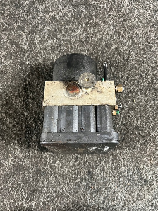 POMPE ABS RENAULT LAGUNA 8200053422A