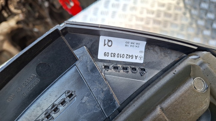 MERCEDES GLC W253 GUIDE D'AIR SUR PANNEAU AVANT