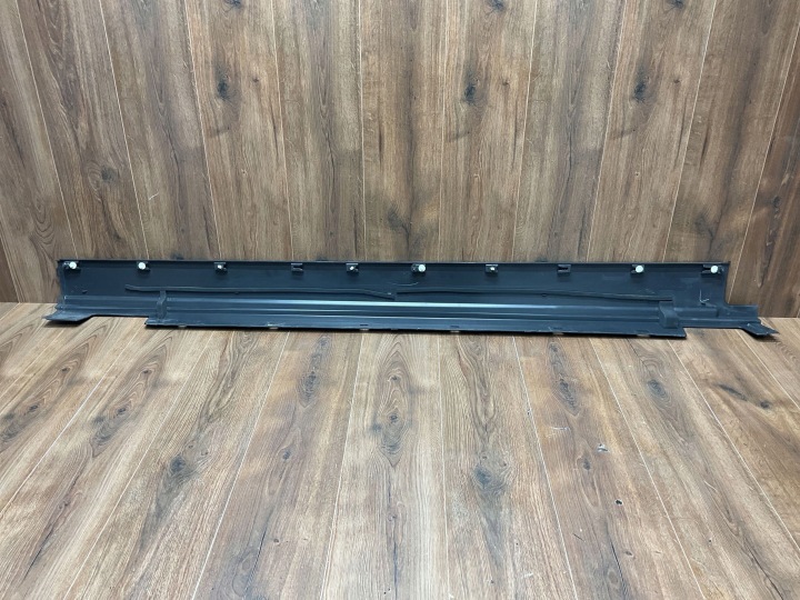 MOULURE SEUIL GAUCHE RANGE ROVER L405 L494 CPLA-101D57-AA