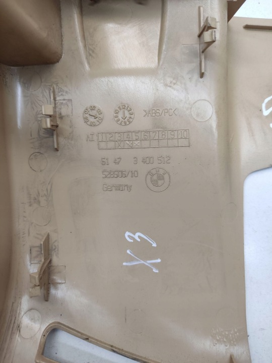 BMW X3 E83 2004 PROTECTION COURROIE SÉCURITÉ 51473400511