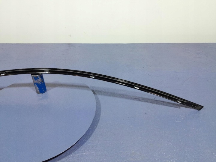 BMW 5 G30 F90 PROTECTION CHÂSSIS VITRES PORTES DROITE AVANT 7390114